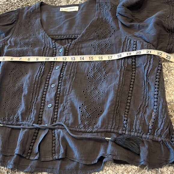 Lucky Brand gray eyelet button front w/tie boho peasant shirt top blouse S - Picture 13 of 14